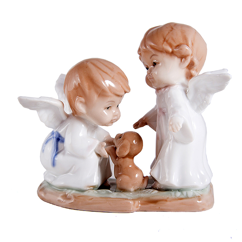 Фигурка два. Два ангелочка статуэтки. Ангелы фарфоровые статуэтки. Фарфоровый Ангелок. Ангелочков фарфоровых в подарок.