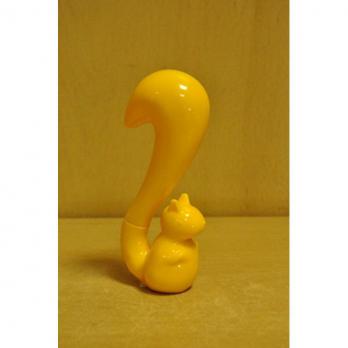 314-4 Ручка-игрушка Белочка желтая