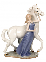К30858 Статуэтка Девушка с лошадью 30 см (НР080)