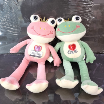 Игрушка мягконабивная Царевна-лягушка с сердцем 30 см