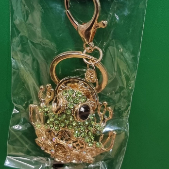 Брелок с стразами 9н